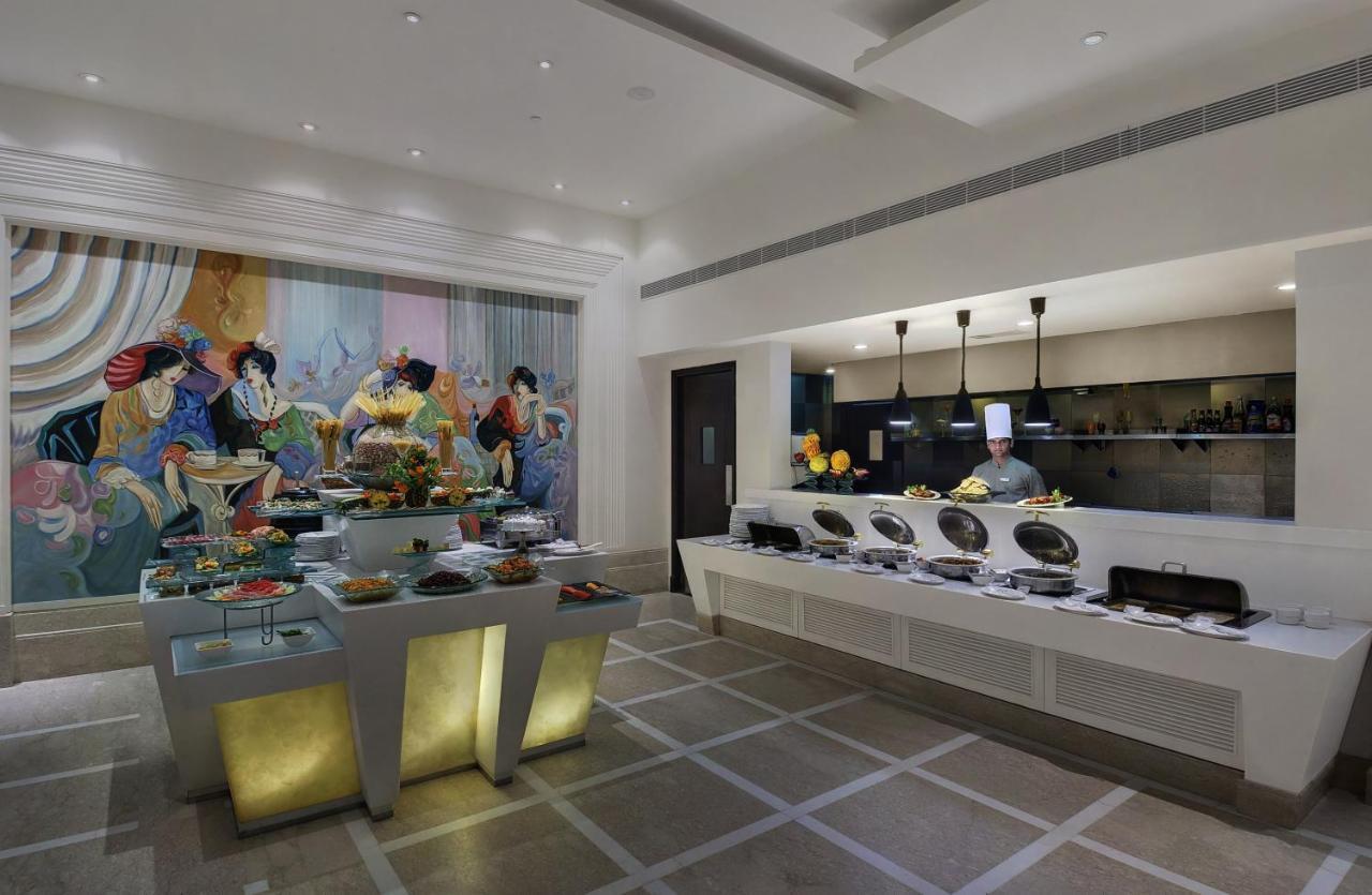 Inde Hotel Vista Woods Huda City Centre, Gurgaon Exterior foto