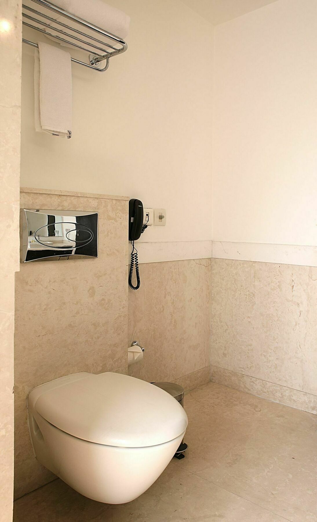 Inde Hotel Vista Woods Huda City Centre, Gurgaon Exterior foto